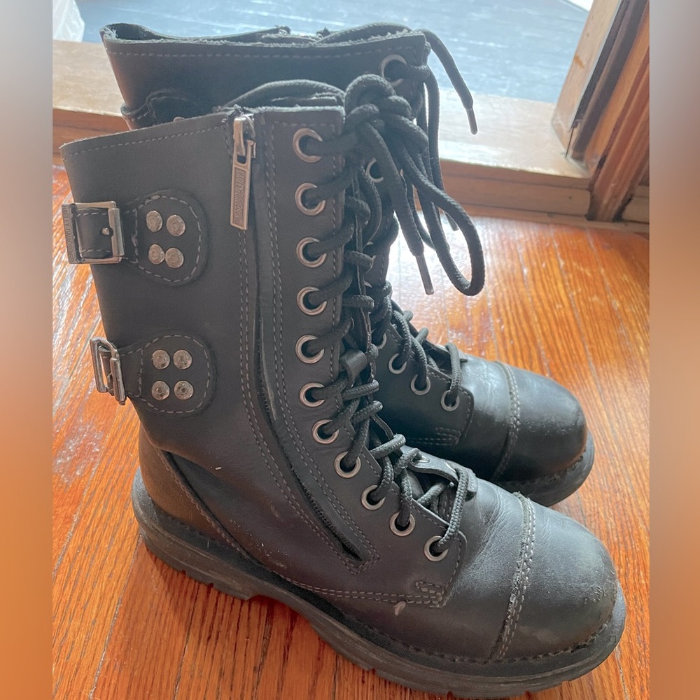 Harley Davidson motorcycle boots